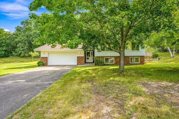 13600 Greenwood TRL N, Stillwater, MN 55082