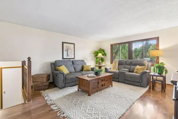 20749 Italy AVE, Lakeville, MN 55044