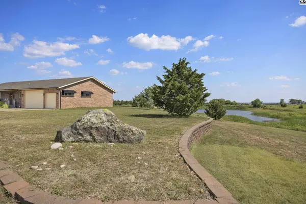 105 Jet Cir, Brookville, KS 67425