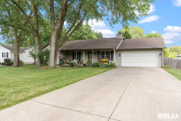 63 Walnut Valley DR, Springfield, IL 62707