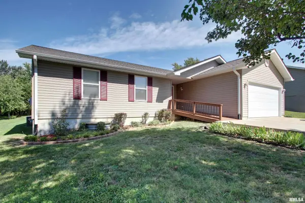 1435 Gilmoor DR, Fowler, IL 62338