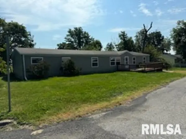 126 DOUGLAS ST, Alsey, IL 62610