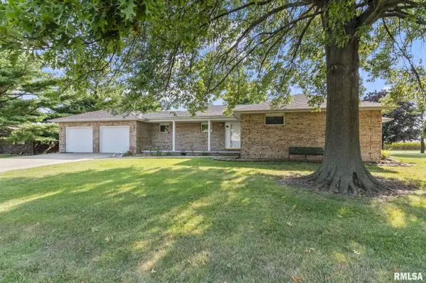60 Heirloom TER, Divernon, IL 62530
