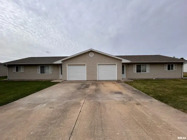 321-323 LINCOLN ST, Carthage, IL 62321