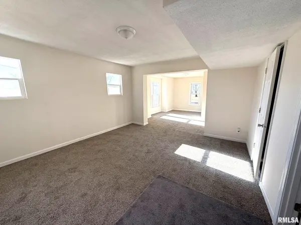 121 N RANGELINE, Lima, IL 62348