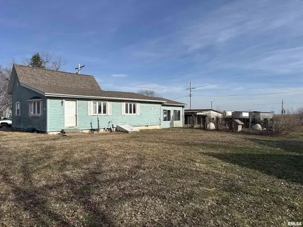 425 MONROE ST, Harvel, IL 62533