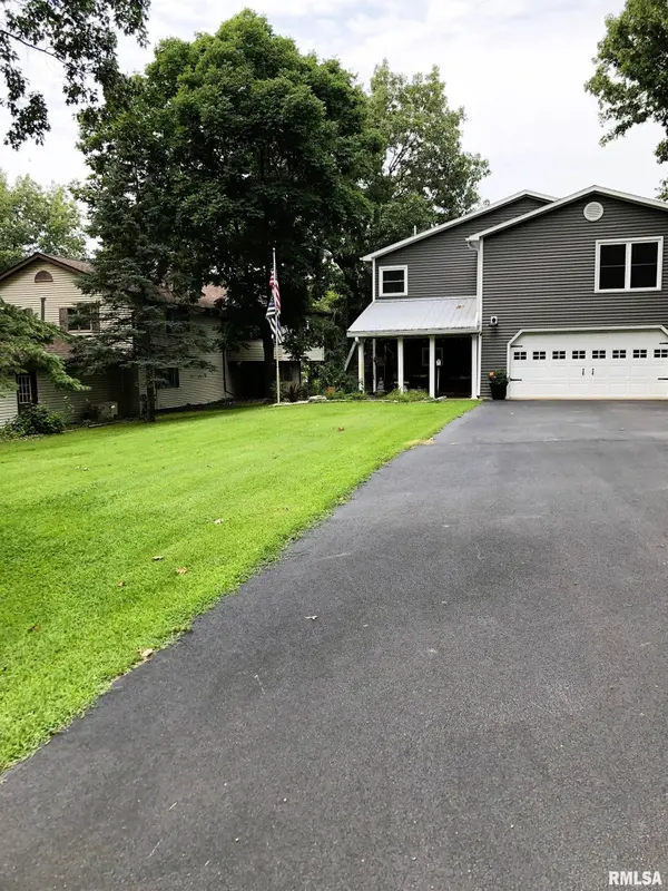 1104 County Road 960 North RD, Bath, IL 62617