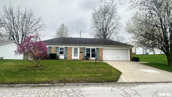 3330 Lyric LN, Quincy, IL 62301