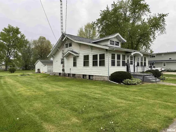 307 W LAFAYETTE ST, Avon, IL 61415