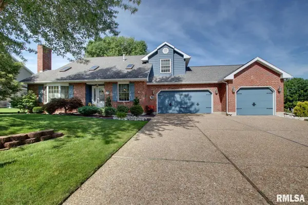 1404 Deer Field RD, Quincy, IL 62305