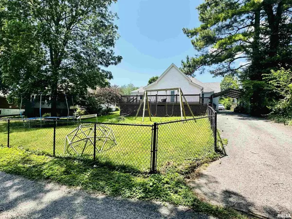 408 W SPRING ST, Anna, IL 62906