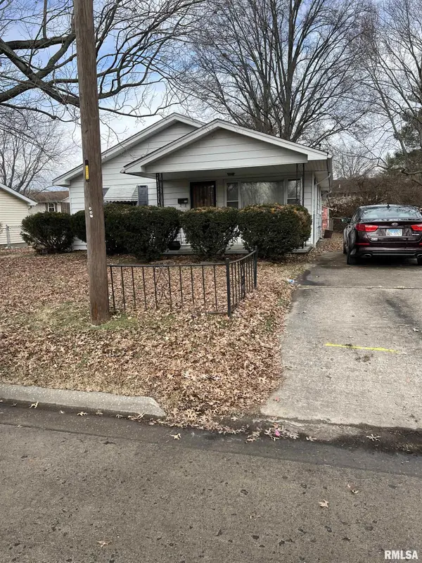 512 E WILLOW ST,  Carbondale,  IL 62901