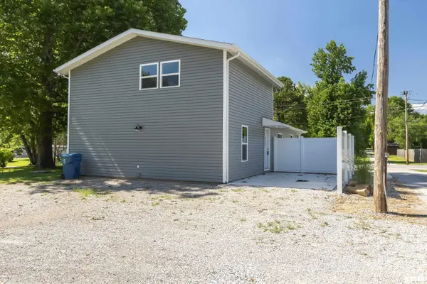 608 W LINCOLN DR, Desoto, IL 62924