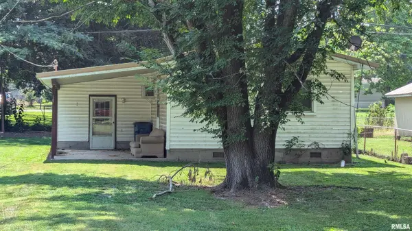205 2ND ST, Grand Tower, IL 62942