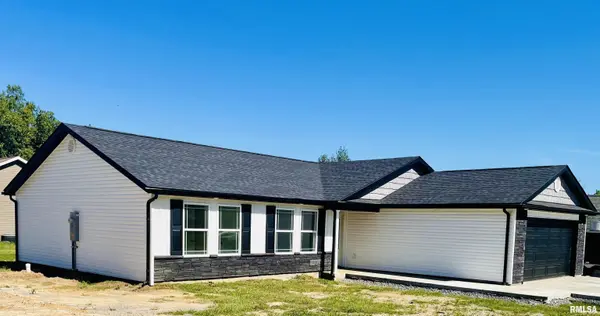 301 OLIVIA DR, Marion, IL 62959