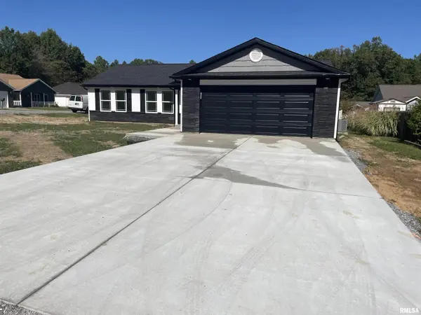301 OLIVIA DR, Marion, IL 62959