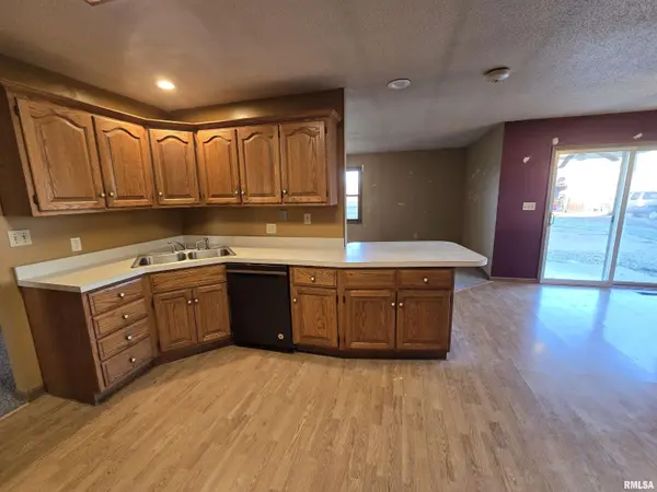 1129 1650 E AVE, Vandalia, IL 62471