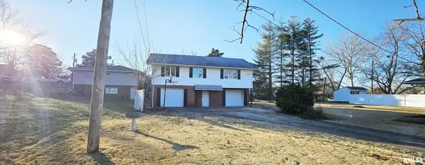 603 W SPRING ST, Anna, IL 62906