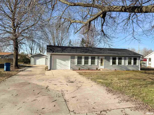 108 HOLLY TER, Anna, IL 62906