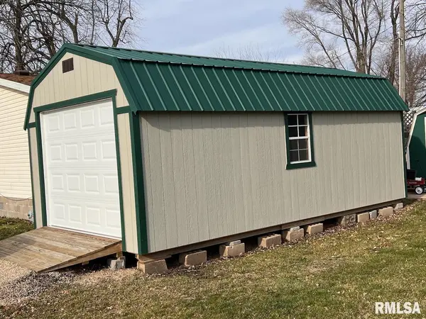 130 N WEST ST, Fairview, IL 61432-5139