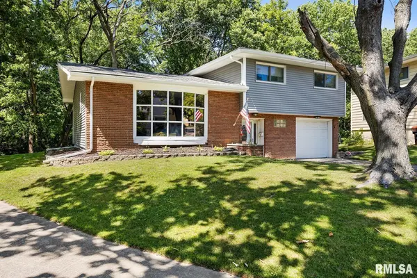 2725 W CASTLE CT, Peoria, IL 61614