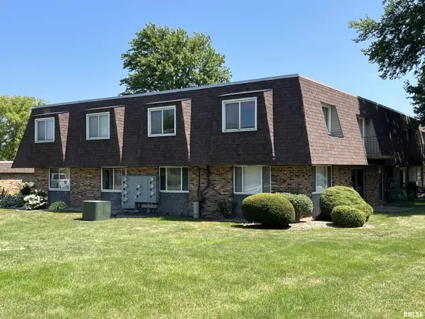 161 E QUEENWOOD RD #A-6, Morton, IL 61550