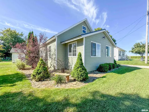 254 W 5TH ST, Dunfermline, IL 61524