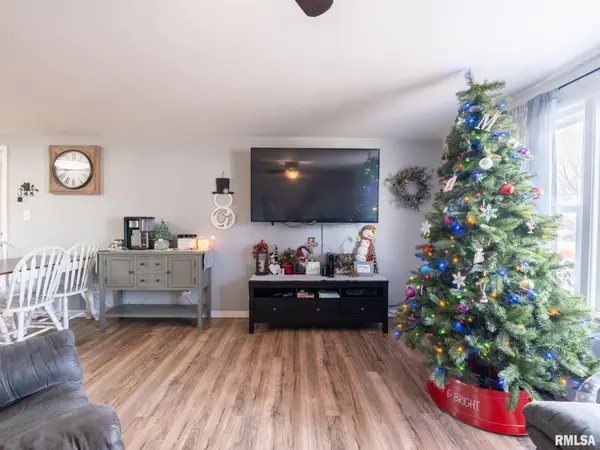 108 QUAIL TRL, Washington, IL 61571