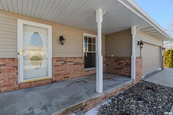 240 W ILLINOIS ST, Brimfield, IL 61517