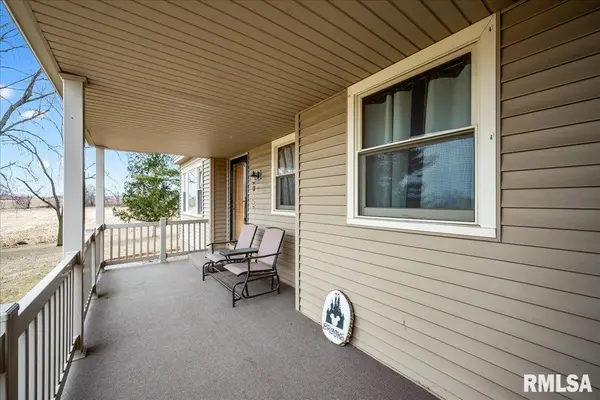 310 S 2ND ST, London Mills, IL 61544