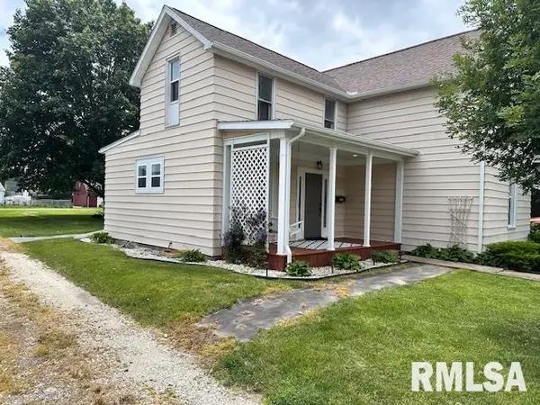 964 E LOCUST ST, Canton, IL 61520