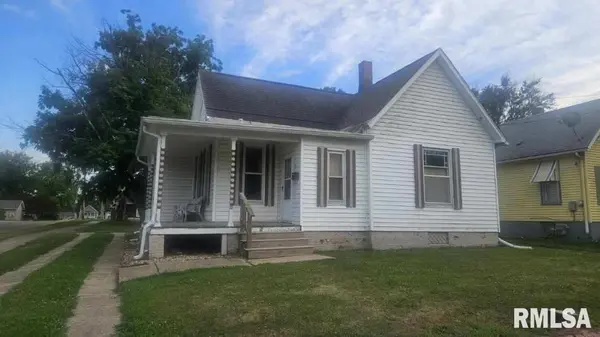 658 E MAPLE ST, Canton, IL 61520