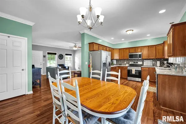 1634 JADENS WAY, Washington, IL 61571