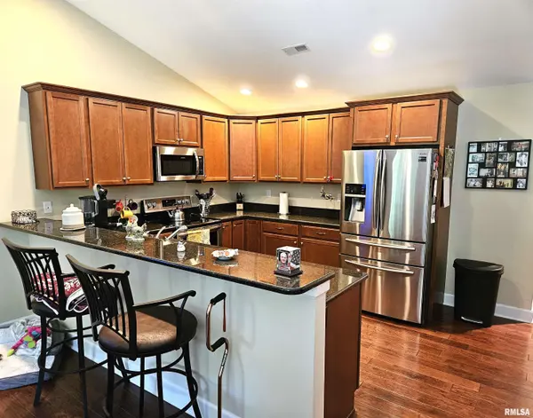 515 Gardendale DR #515, Quincy, IL 62301