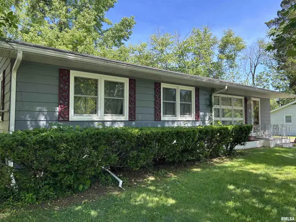 9 WESTWOOD LN, Murphysboro, IL 62966