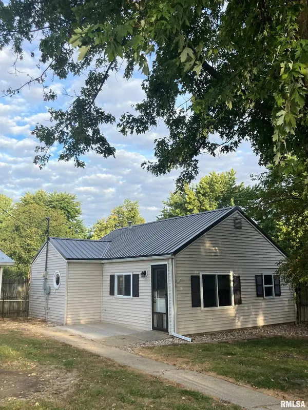 106 N FRANKLIN ST, Clayton, IL 62324