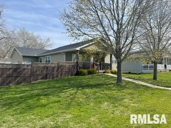 208 E 1ST ST, Tipton, IA 52772