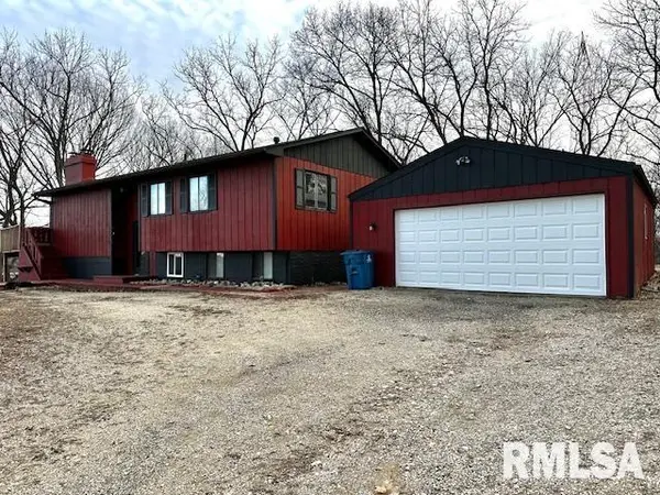 1508 Highway 67,  Princeton,  IA 52768