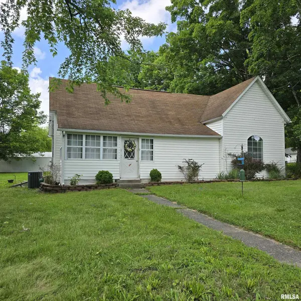 314 CHESTNUT ST,  Cambria,  IL 62915
