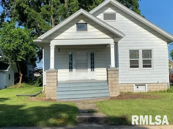 255 44TH ST, Moline, IL 61265