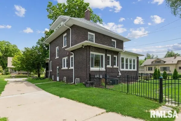 2329 13TH ST, Moline, IL 61265