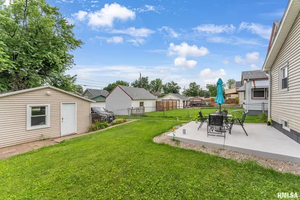 149 17TH AVE, East Moline, IL 61244