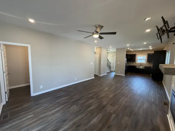 1161 Tybee Dr, Clarksville, TN 37042