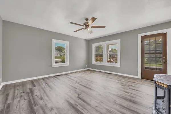 303 E St, Clarksville, TN 37042