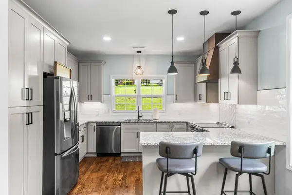 1925 Normerle Dr, Goodlettsville, TN 37072