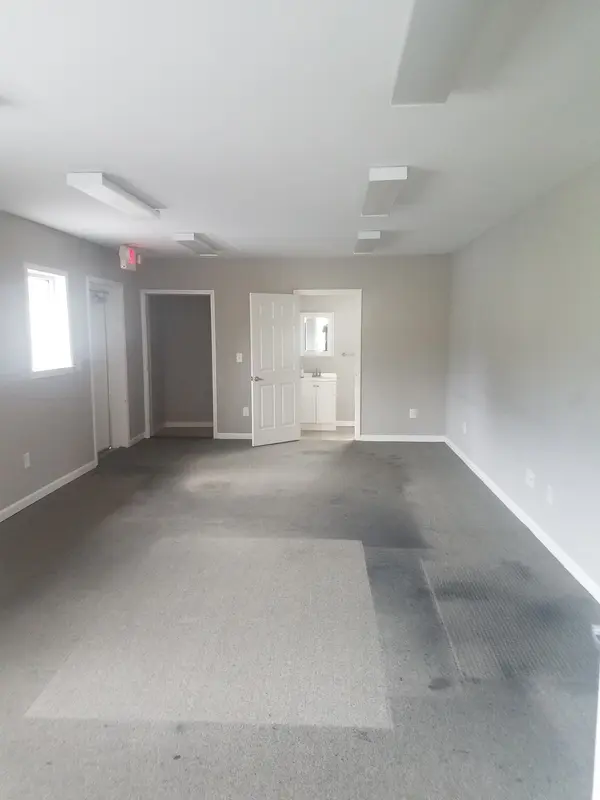 324 S McCrary St, Woodbury, TN 37190