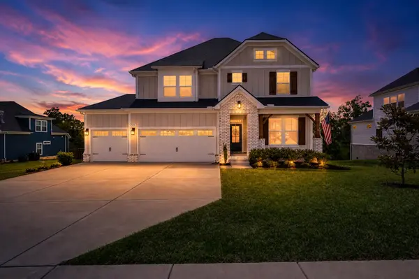 7425 Swindon Blvd, Fairview, TN 37062