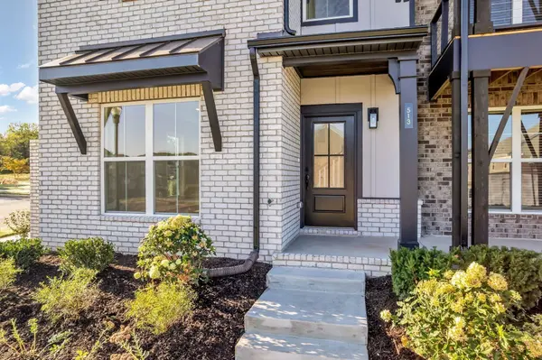 602 Granbury PVT Drive, Hendersonville, TN 37075