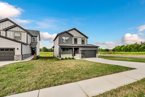 2812 Brewster Dr, Clarksville, TN 37042