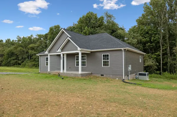 71 Iris Way, Lafayette, TN 37083